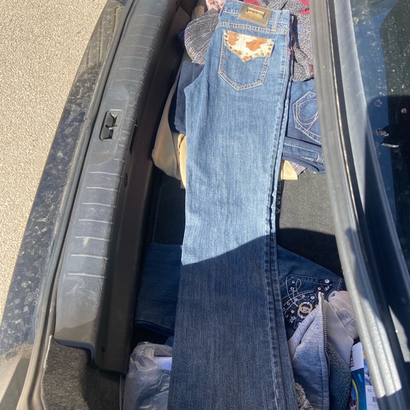 World class denim Lawman western jeans woman’s size 1 with real cowhide pockets - Picture 3 of 3